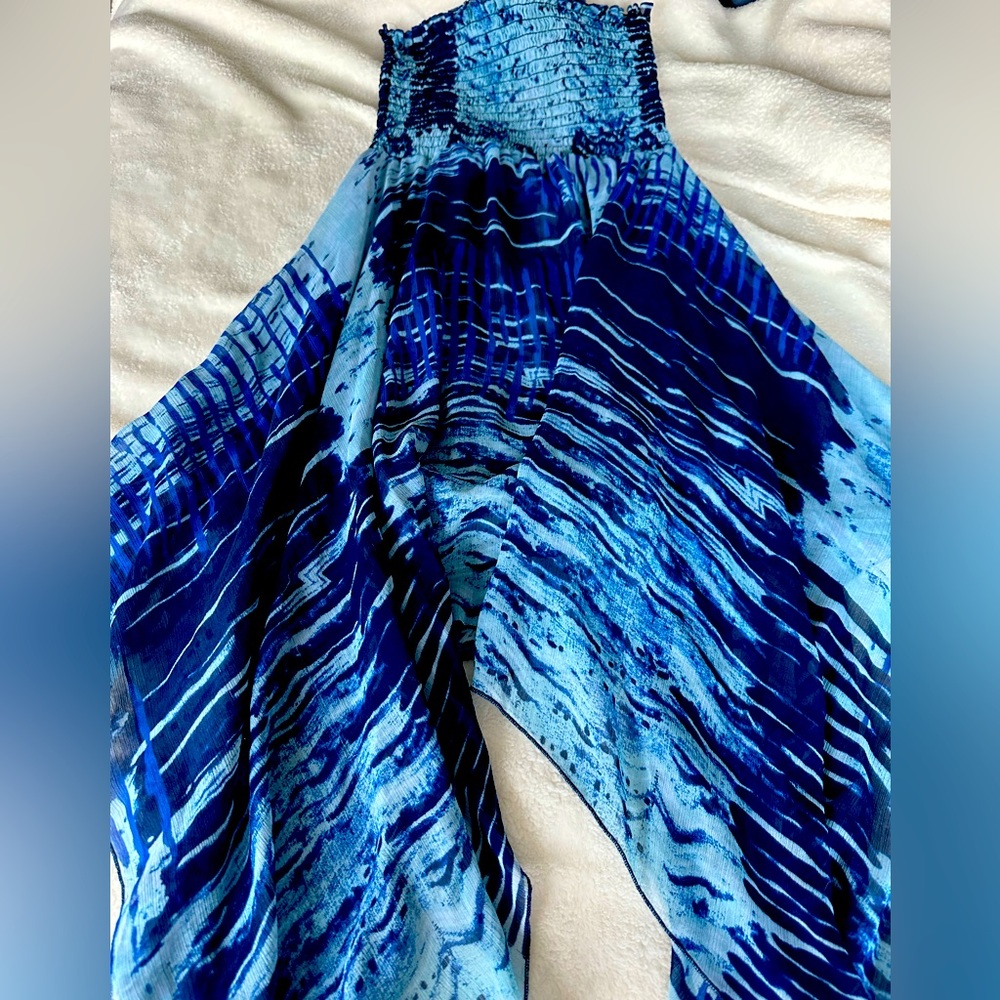 Swimwear coverup